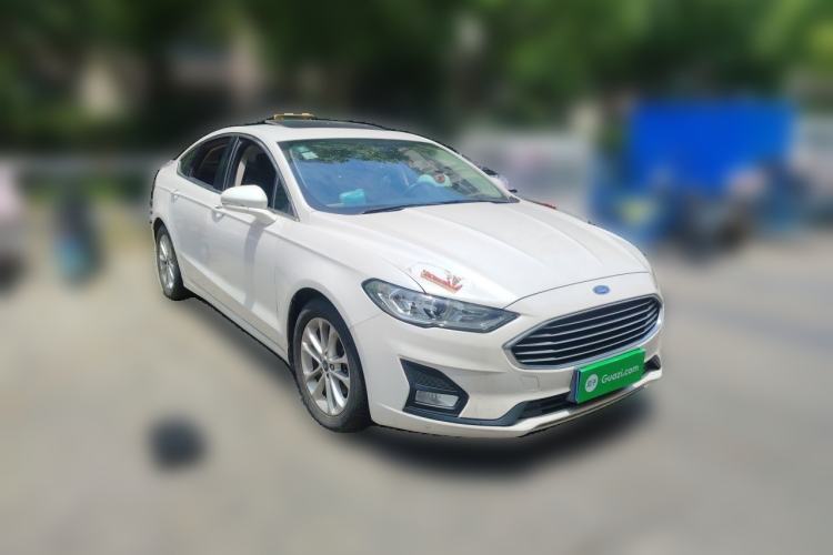 Used Ford Mondeo 2018 EcoBoost 180 Fashion Edition Front Right 45 Deg
