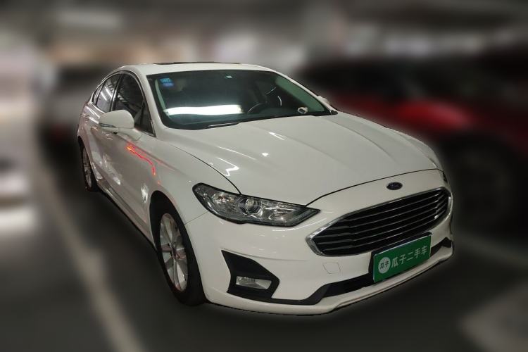 Used Ford Mondeo 2018 EcoBoost 180 Smart Control Fashion Model China VI Standard Front Right 45 Deg