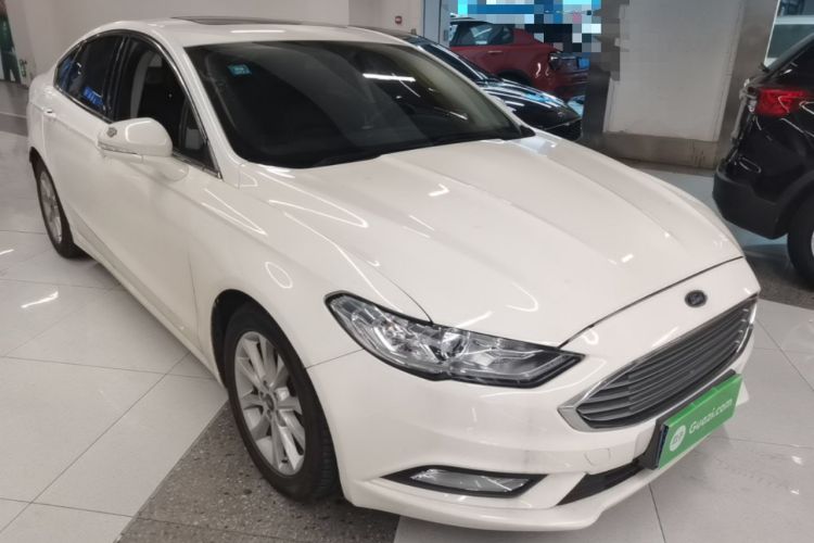 Used Ford Mondeo 2018 EcoBoost 180 Fashion Edition Front Right 45 Deg