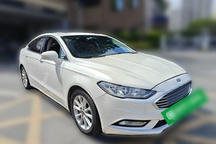 Used Ford Mondeo 2018 EcoBoost 200 Stylish Model Front Right 45 Deg