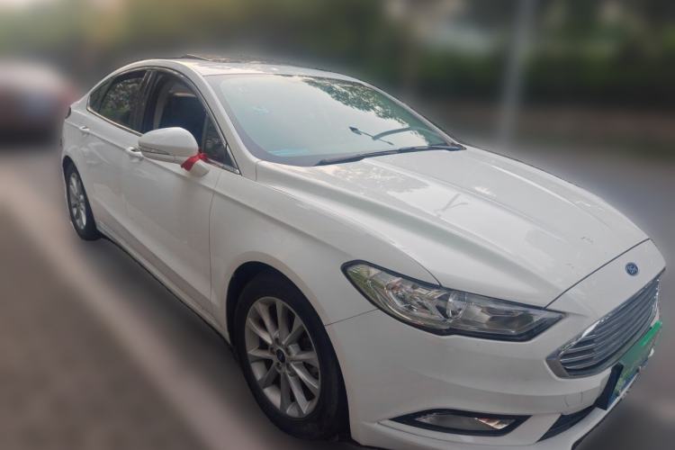 Used Ford Mondeo 2018 EcoBoost 180 Fashion Edition Front Right 45 Deg