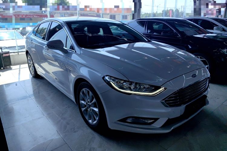 Used Ford Mondeo 2018 EcoBoost 180 Fashion Edition Front Right 45 Deg