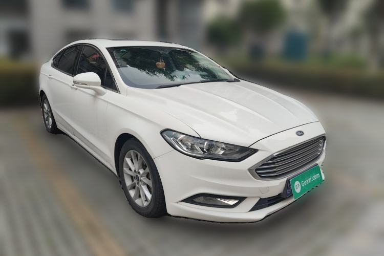 Used Ford Mondeo 2018 EcoBoost 180 Fashion Edition Front Right 45 Deg