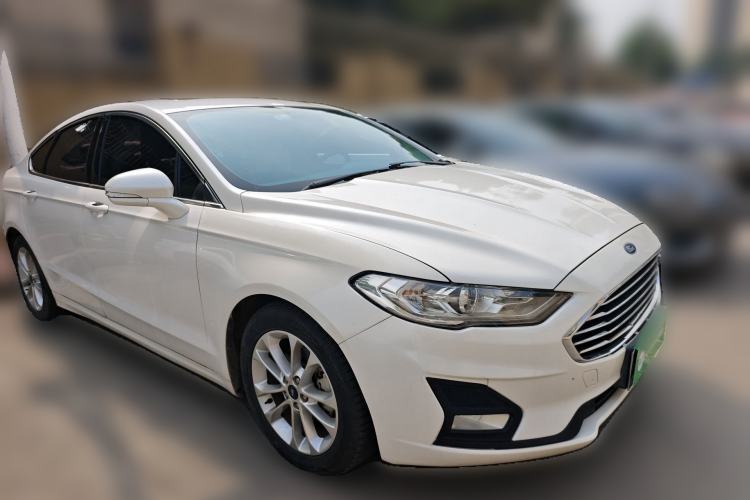 Used Ford Mondeo 2018 EcoBoost 180 Smart Control Fashion Model China V Standard Front Right 45 Deg