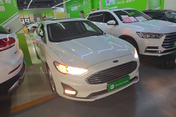 Used Ford Mondeo 2018 EcoBoost 180 Smart Control Fashion Model China V Standard Front Right 45 Deg