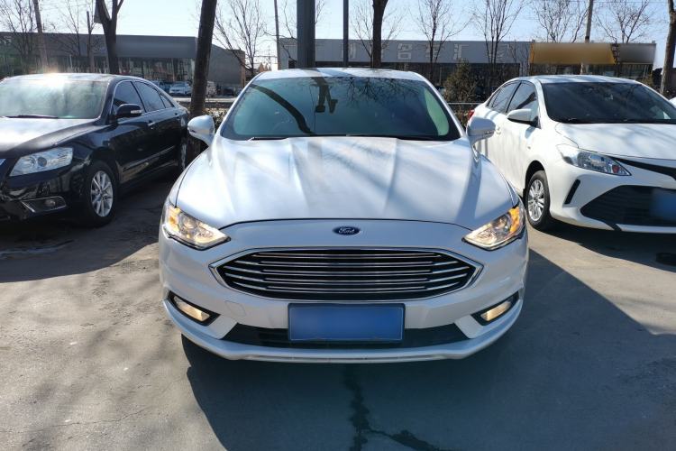 Used Ford Mondeo 2018 EcoBoost 180 Fashion Edition Front