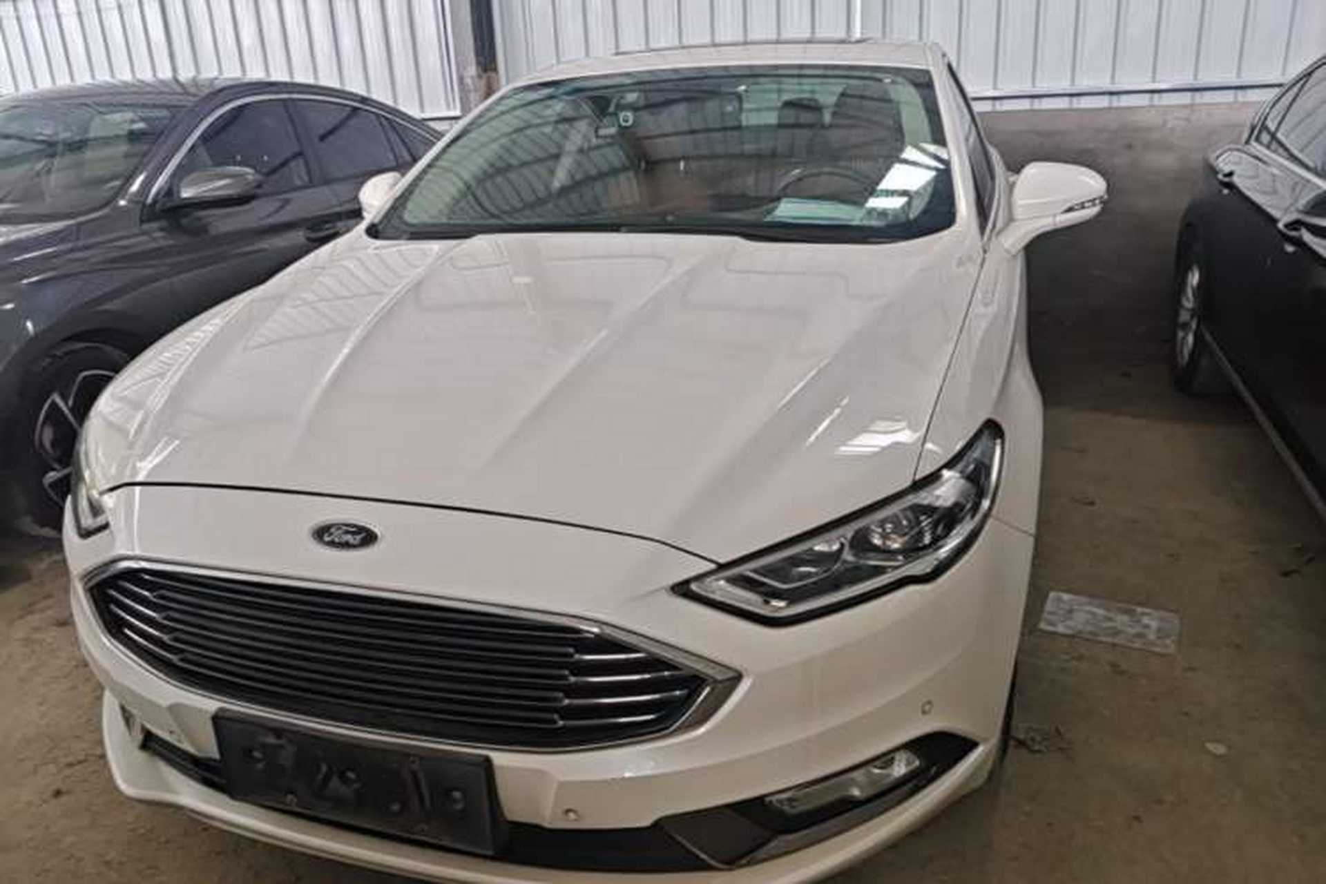Used Ford Mondeo 2018 EcoBoost 180 Cognac Special Edition Front