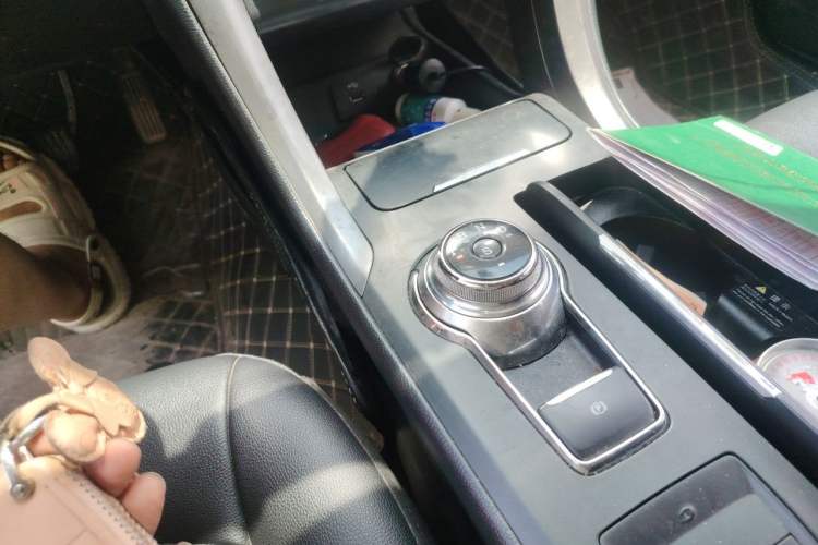Used Ford Mondeo 2018 EcoBoost 180 Fashion Edition Gear Lever