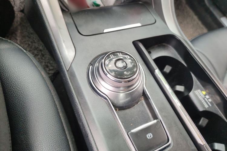 Used Ford Mondeo 2018 EcoBoost 180 Smart Control Fashion Model China V Standard Gear Lever