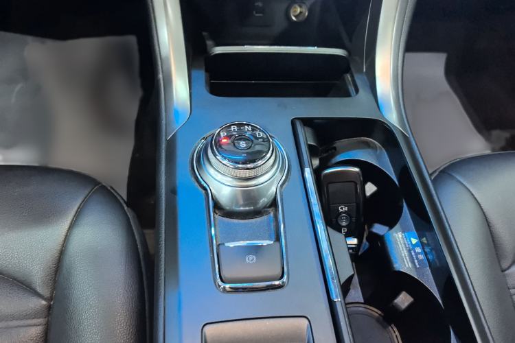 Used Ford Mondeo 2018 EcoBoost 180 Smart Control Fashion Model China V Standard Gear Lever