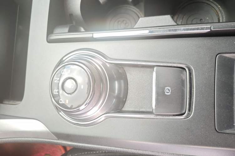 Used Ford Mondeo 2018 EcoBoost 180 Smart Control Fashion Model China V Standard Gear Lever