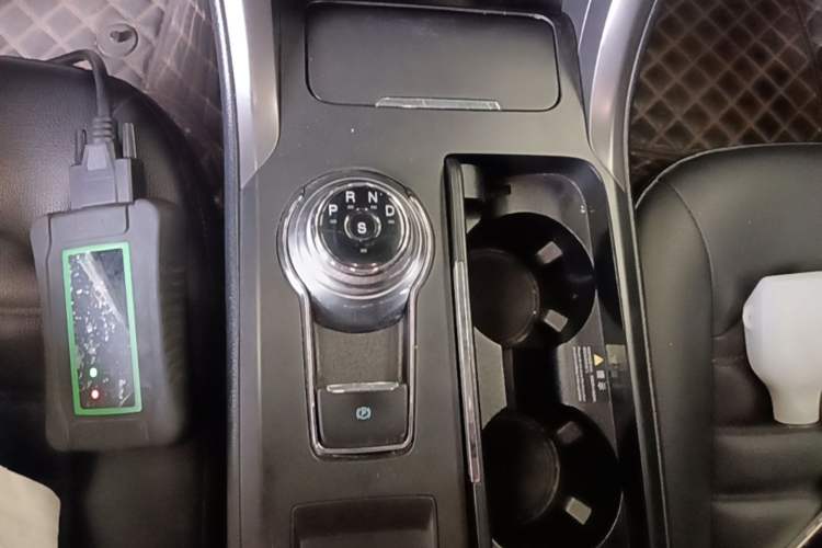 Used Ford Mondeo 2018 EcoBoost 180 Smart Control Fashion Model China V Standard Gear Lever
