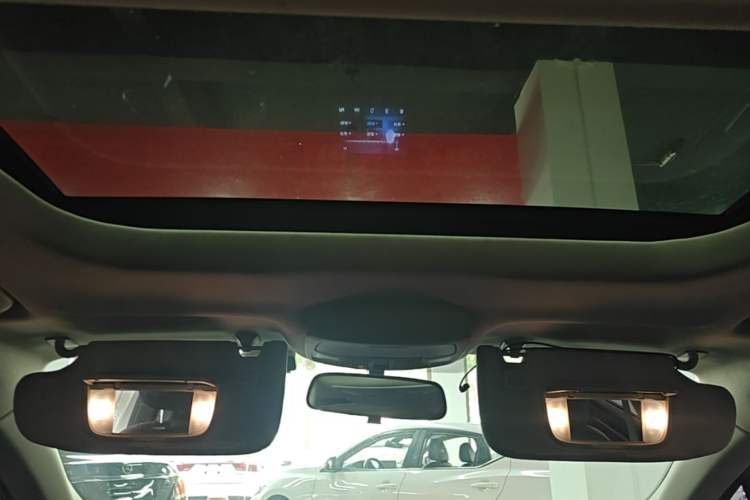 Used Ford Mondeo 2018 EcoBoost 180 Smart Control Fashion Model China V Standard Headliner