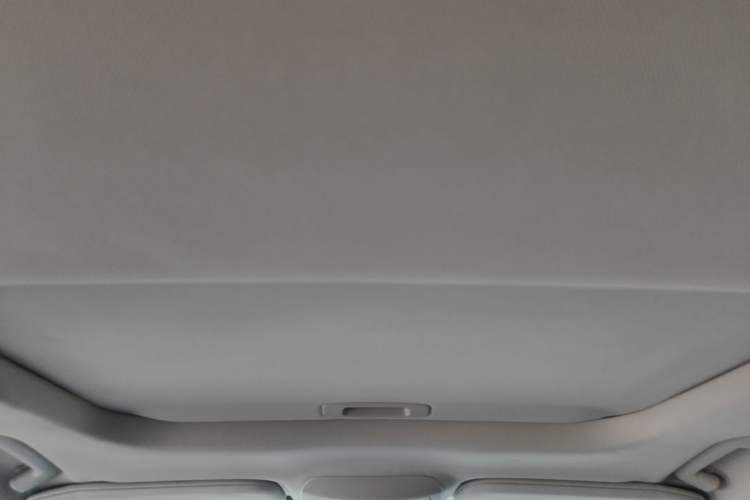 Used Ford Mondeo 2018 EcoBoost 180 Fashion Edition Headliner