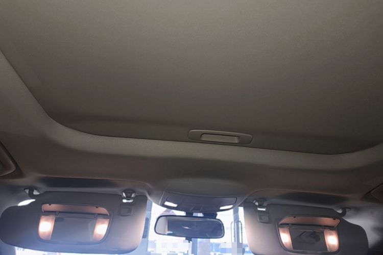 Used Ford Mondeo 2018 EcoBoost 180 Smart Control Fashion Model China VI Standard Headliner