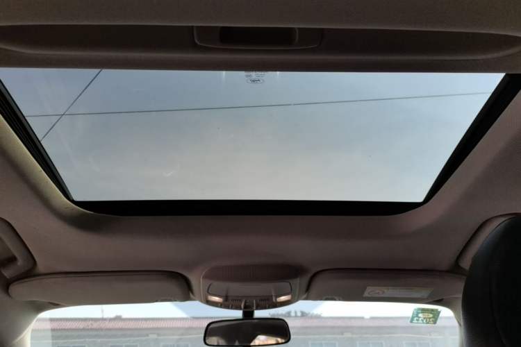 Used Ford Mondeo 2018 EcoBoost 180 Fashion Edition Headliner