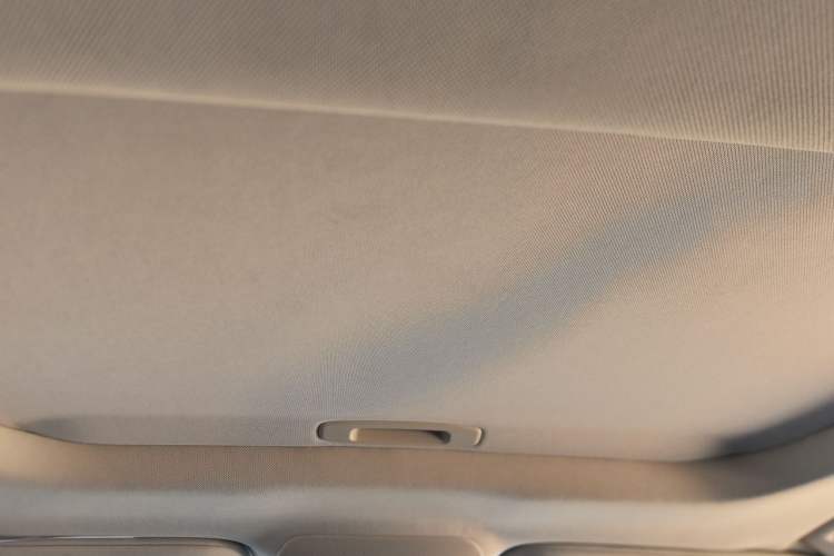 Used Ford Mondeo 2018 EcoBoost 180 Smart Control Fashion Model China VI Standard Headliner