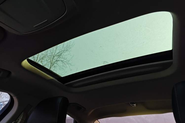 Used Ford Mondeo 2018 EcoBoost 200 Smart Control Fashion Model China V Standard Headliner