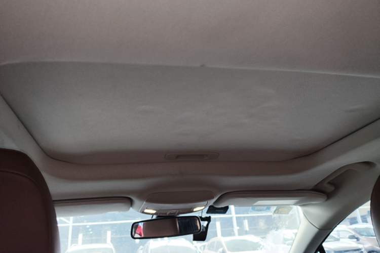 Used Ford Mondeo 2018 EcoBoost 180 Cognac Special Edition Headliner