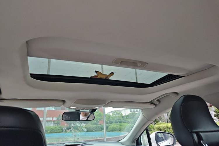 Used Ford Mondeo 2018 EcoBoost 200 Stylish Model Headliner