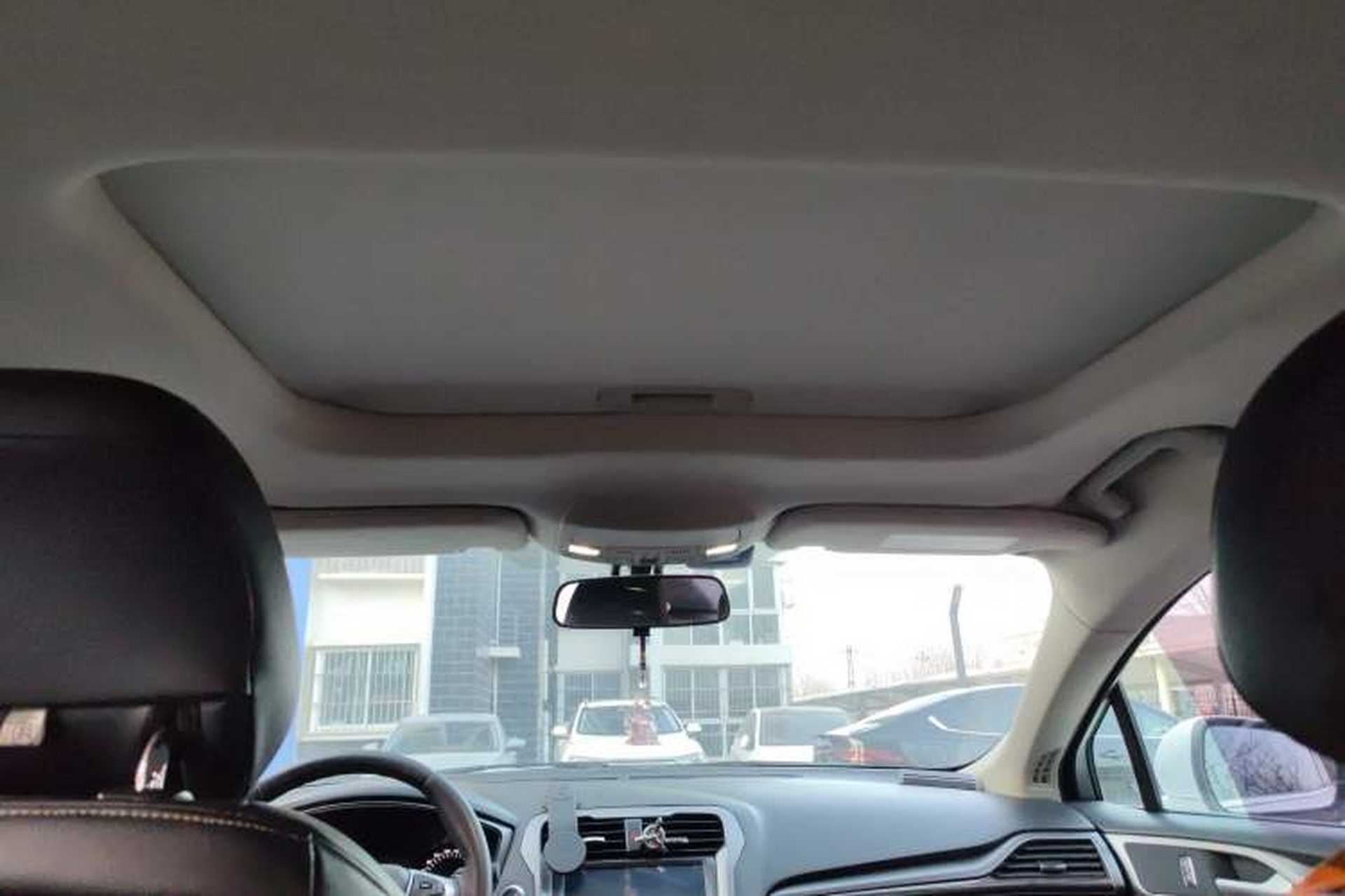 Used Ford Mondeo 2018 EcoBoost 200 Smart Control Fashion Model China VI Standard Headliner