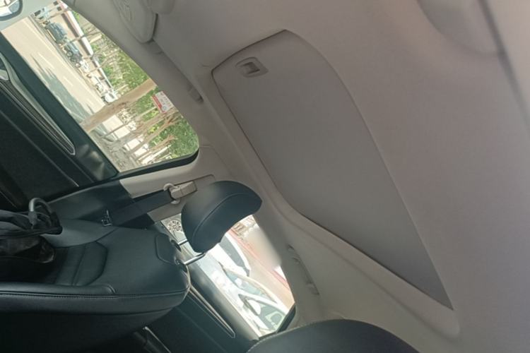 Used Ford Mondeo 2018 EcoBoost 180 Smart Control Fashion Model China VI Standard Headliner