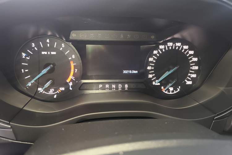 Used Ford Mondeo 2018 EcoBoost 180 Smart Control Fashion Model China VI Standard Instrument Cluster