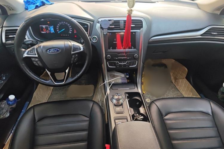 Used Ford Mondeo 2018 EcoBoost 200 Smart Control Luxury Model China VI Standard Interior 2
