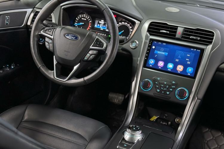 Used Ford Mondeo 2018 EcoBoost 200 Smart Control Fashion Model China V Standard Interior 3