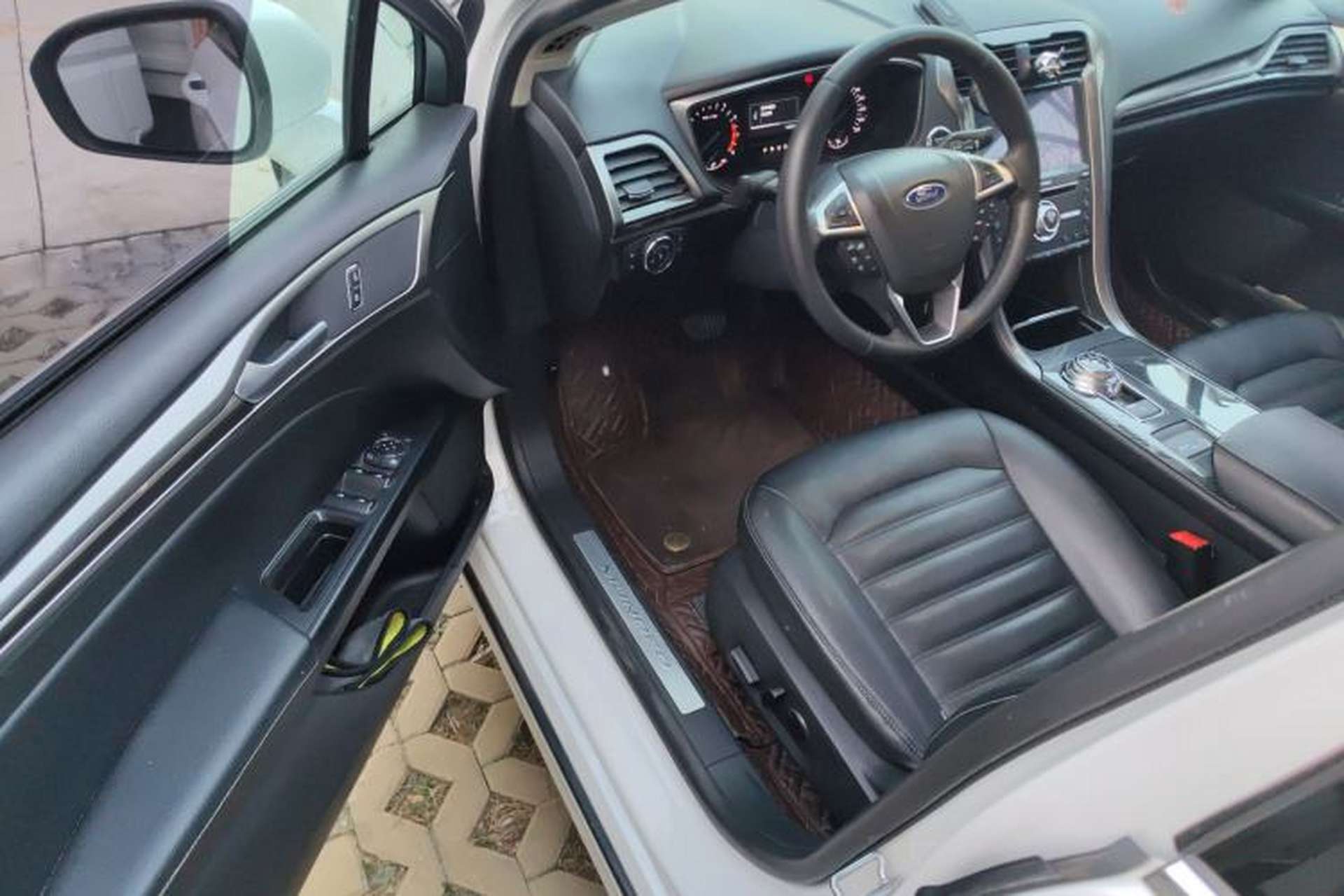 Used Ford Mondeo 2018 EcoBoost 200 Smart Control Fashion Model China VI Standard Interior 3