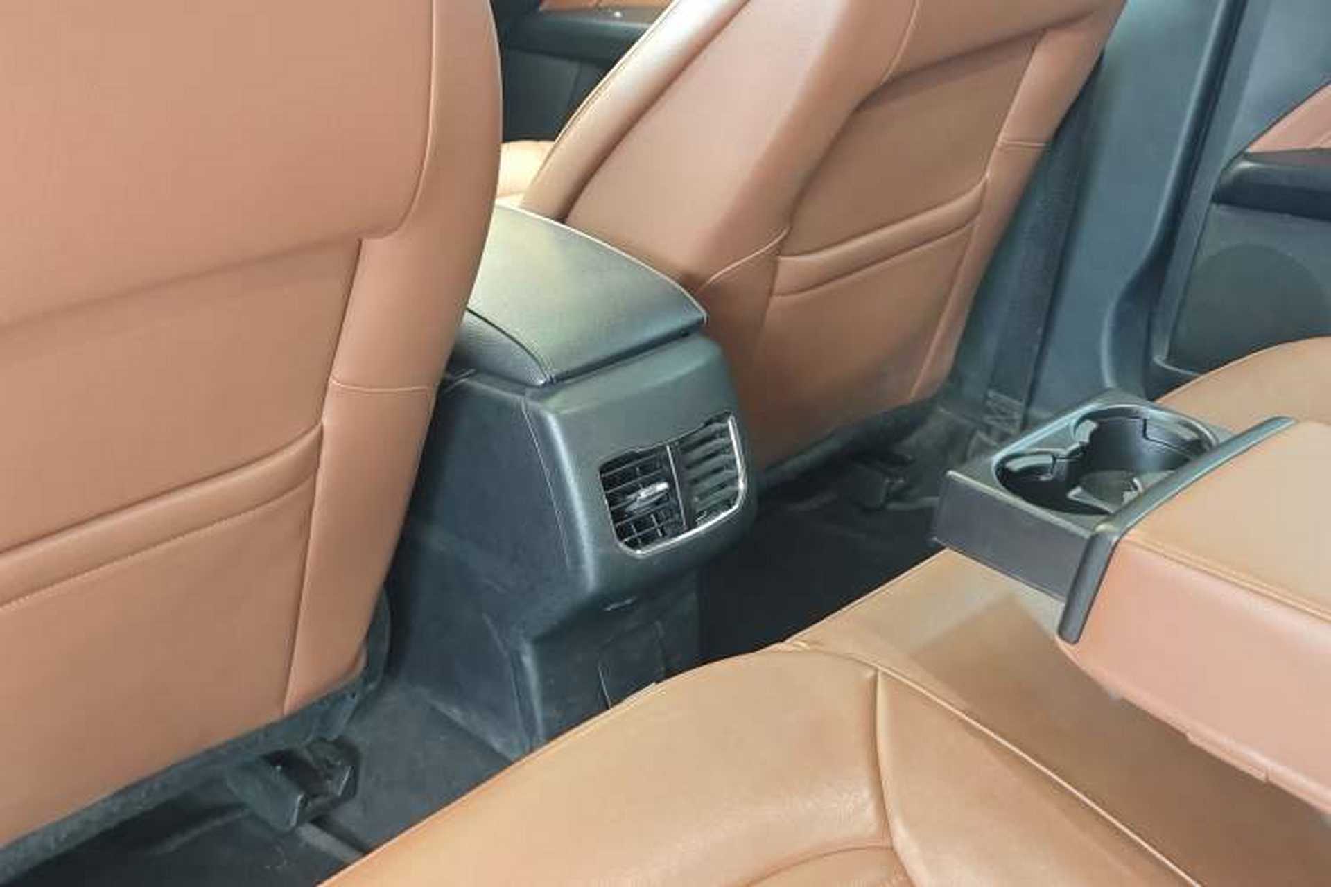 Used Ford Mondeo 2018 EcoBoost 180 Cognac Special Edition Interior 7