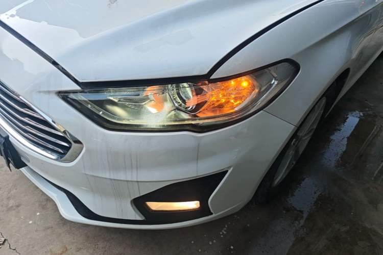 Used Ford Mondeo 2018 EcoBoost 180 Smart Control Fashion Model China VI Standard Left Front Headlight