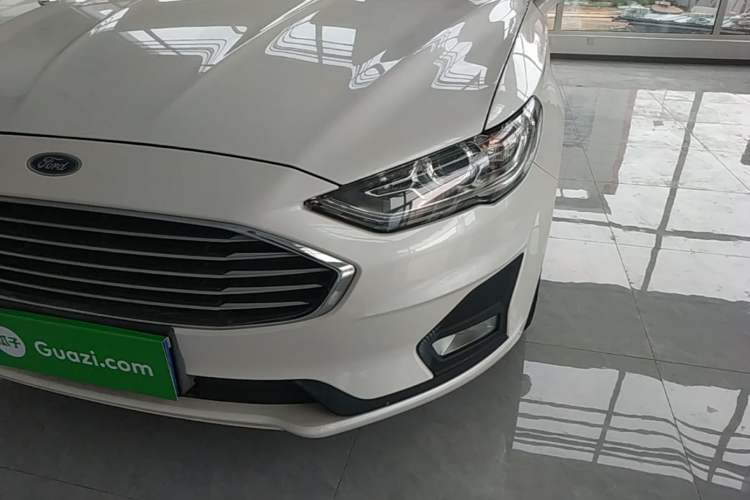 Used Ford Mondeo 2018 EcoBoost 180 Smart Control Fashion Model China V Standard Left Front Headlight