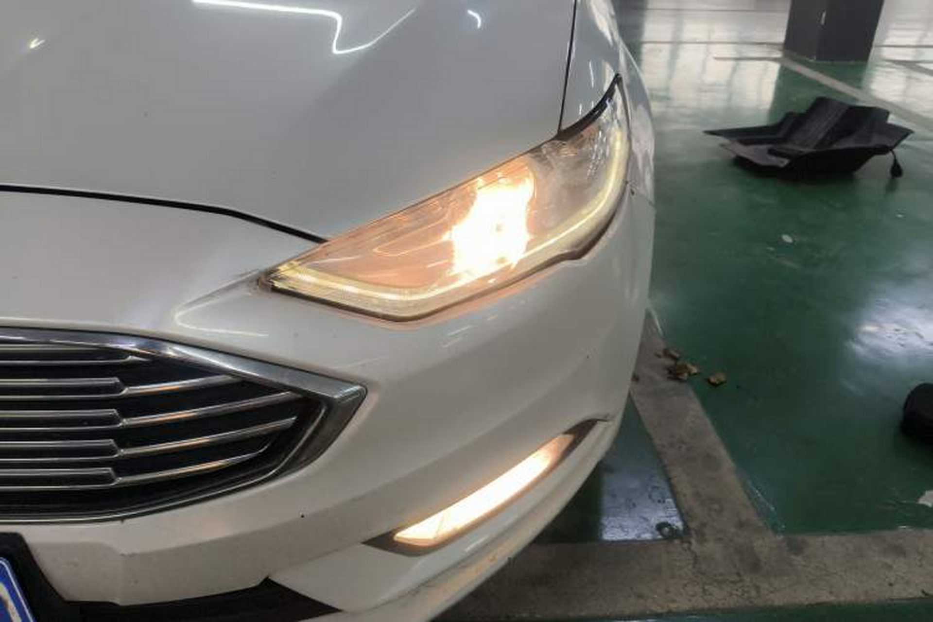 Used Ford Mondeo 2018 EcoBoost 180 Fashion Edition Left Front Headlight
