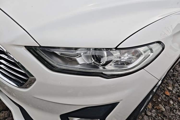 Used Ford Mondeo 2018 EcoBoost 180 Smart Control Fashion Model China VI Standard Left Front Headlight
