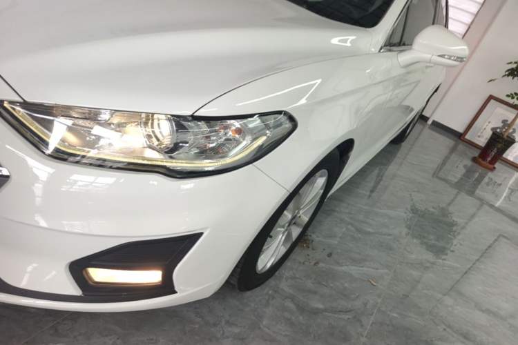 Used Ford Mondeo 2018 EcoBoost 200 Smart Control Fashion Model China VI Standard Left Front Headlight
