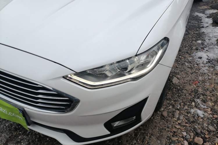 Used Ford Mondeo 2018 EcoBoost 180 Smart Control Fashion Model China V Standard Left Front Headlight