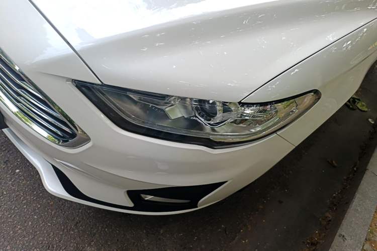 Used Ford Mondeo 2018 EcoBoost 180 Smart Control Fashion Model China V Standard Left Front Headlight