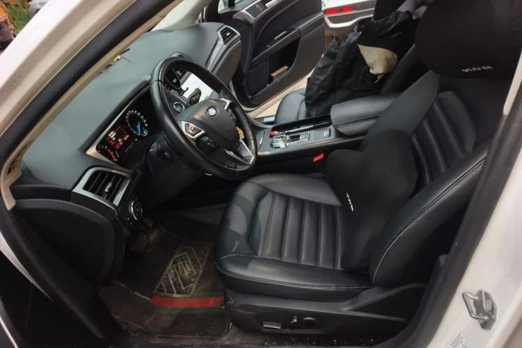 Used Ford Mondeo 2018 EcoBoost 180 Smart Control Fashion Model China VI Standard Left Front Seat