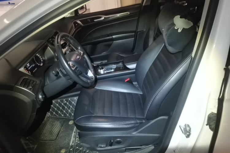 Used Ford Mondeo 2018 EcoBoost 180 Fashion Edition Left Front Seat