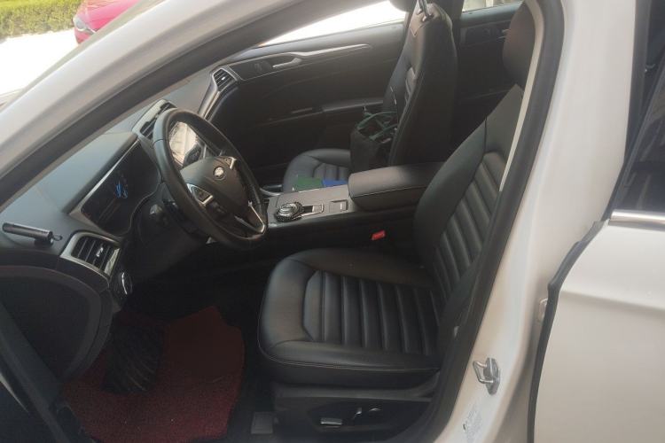Used Ford Mondeo 2018 EcoBoost 180 Smart Control Fashion Model China VI Standard Left Front Seat