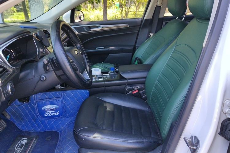 Used Ford Mondeo 2018 EcoBoost 200 Luxury Model Left Front Seat