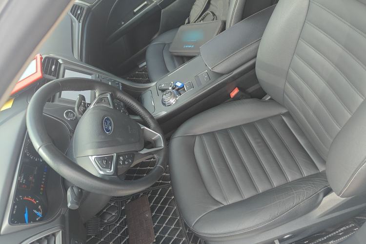 Used Ford Mondeo 2018 EcoBoost 180 Fashion Edition Left Front Seat