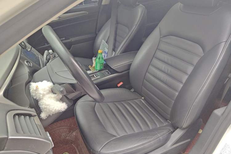 Used Ford Mondeo 2018 EcoBoost 180 Smart Control Fashion Model China V Standard Left Front Seat