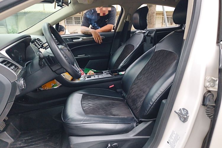 Used Ford Mondeo 2018 EcoBoost 180 Fashion Edition Left Front Seat