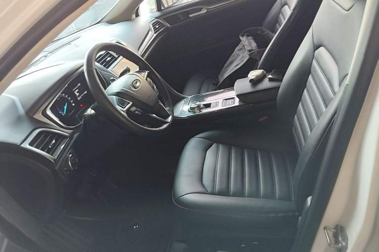 Used Ford Mondeo 2018 EcoBoost 200 Smart Control Luxury Model China VI Standard Left Front Seat