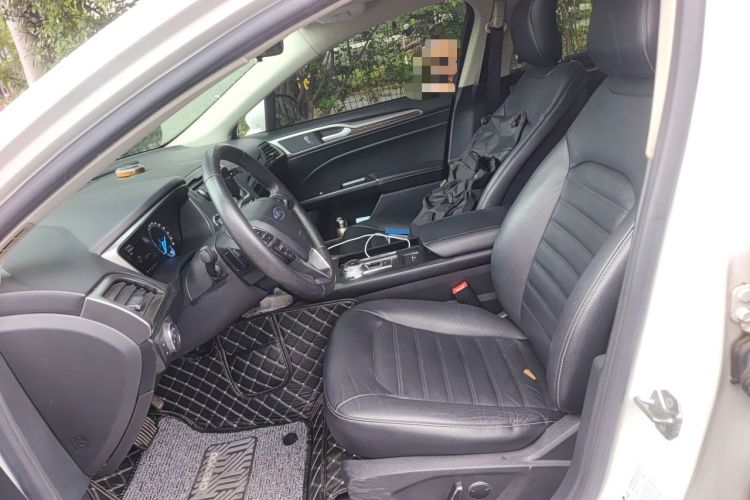 Used Ford Mondeo 2018 EcoBoost 180 Fashion Edition Left Front Seat