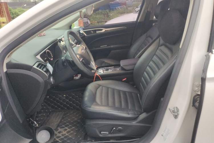 Used Ford Mondeo 2018 EcoBoost 200 Stylish Model Left Front Seat
