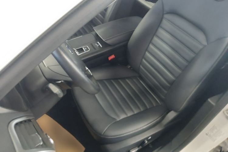 Used Ford Mondeo 2018 EcoBoost 180 Smart Control Fashion Model China V Standard Left Front Seat