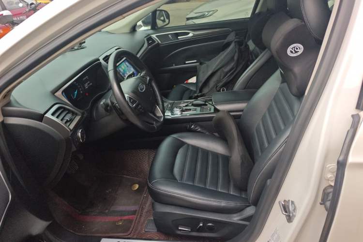 Used Ford Mondeo 2018 EcoBoost 200 Stylish Model Left Front Seat